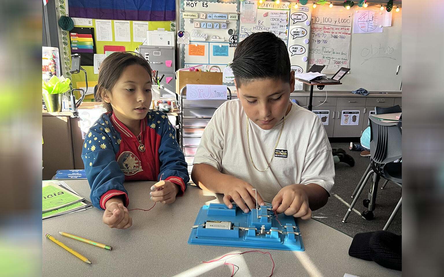 Fourth Grade future engineers working with electrical circuits and hands-on learning!